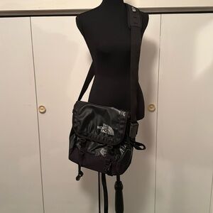 The North Face messanger bag